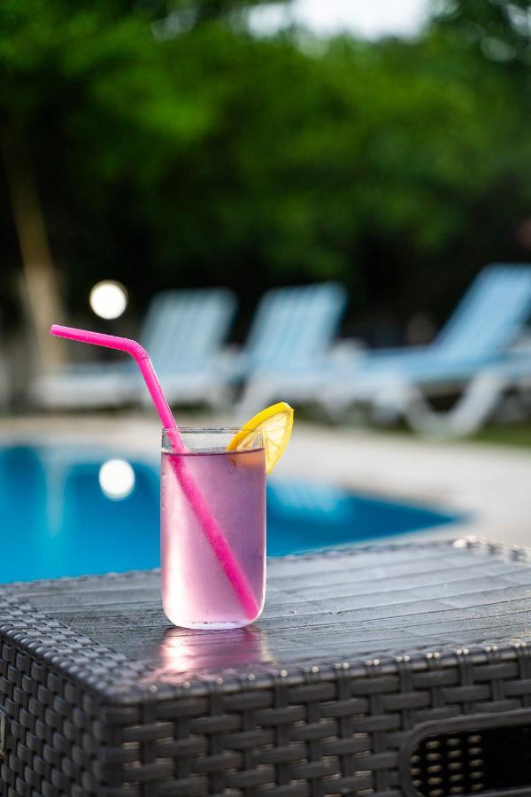 Mavi Deniz Otel เกเมร์ ภายนอก รูปภาพ