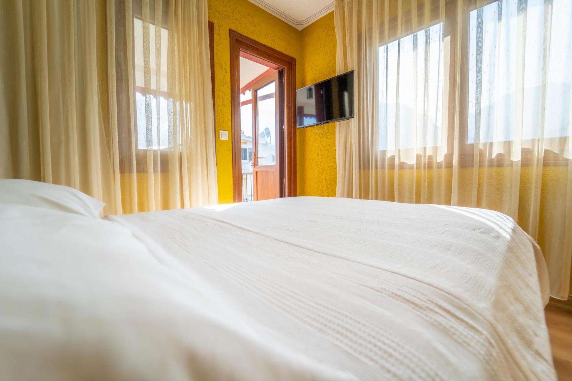 Mavi Deniz Otel เกเมร์ ภายนอก รูปภาพ
